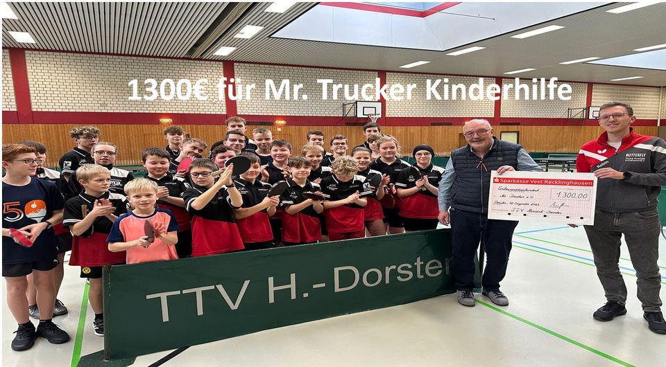 Eine tolle Spende konnte der Vorsitzende Norbert Holz vom TTV-Hervest-Dorsten entegegennehmen. Der Erlös stammt aus zwei Turnieren. Herzlichen Dank für ein tolles Engagement.